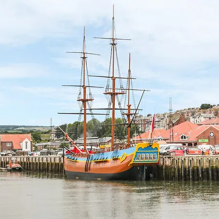 Semesterbostad Sailing By