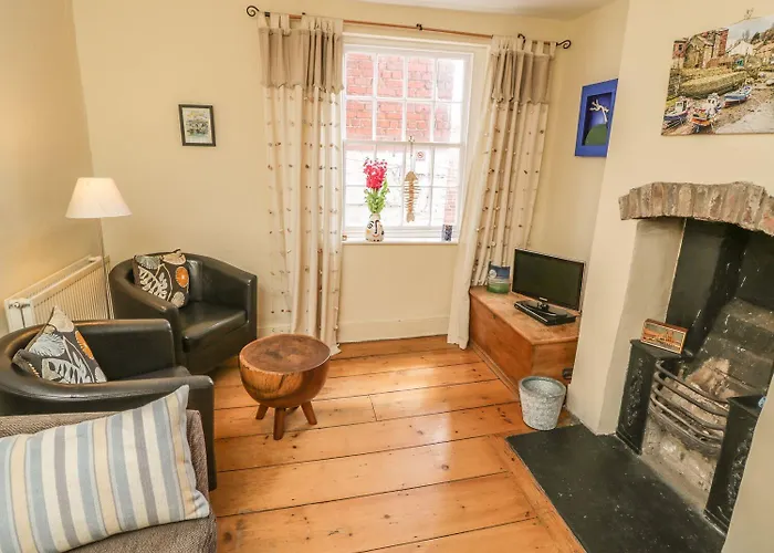 Sailing By 度假居 惠特比