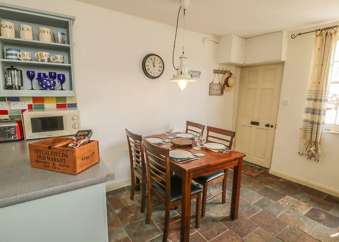 度假居 Sailing By 惠特比